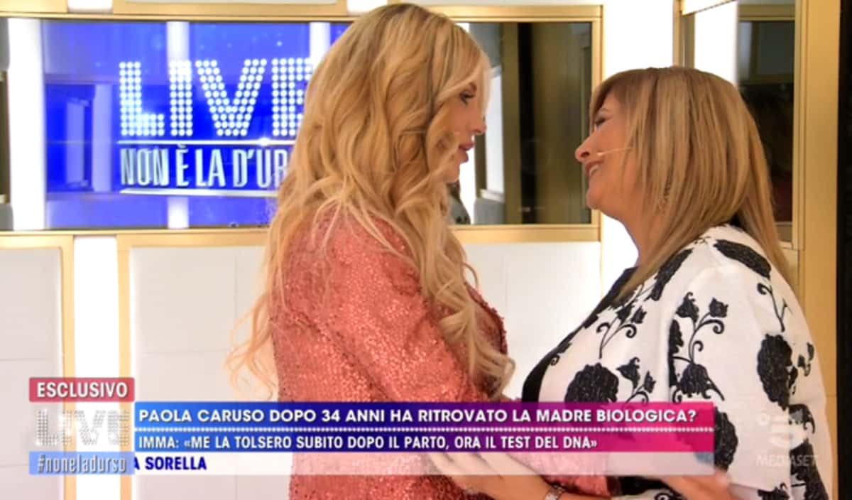 Paola Caruso test dna madre biologica Live Non la D Urso