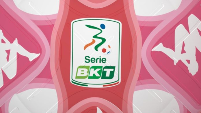 Lega serie b e pallone rosso