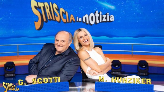 Striscia la Notizia con Gerry Scotti e Michelle Hunziker