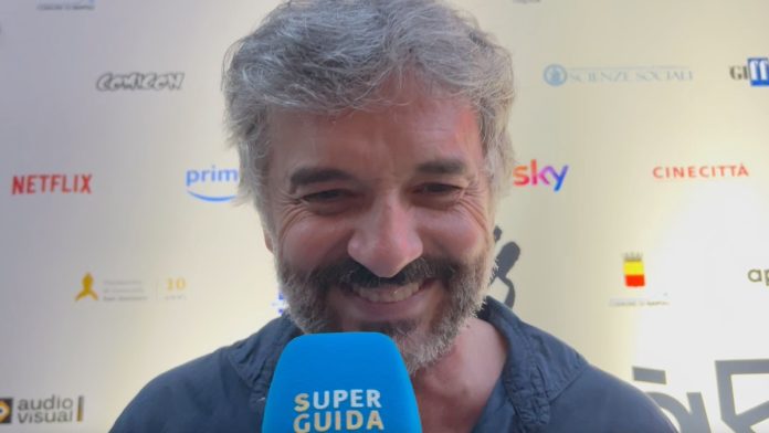 Vincenzo Ferrera, intervista attore mare fuori