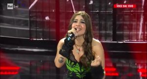 Tale e Quale Show 2024, Amelia Villano questa sera interpreta Angelina Mango | Video