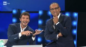 Maria De Filippi chiama in diretta Stefano De Martino a Tale e Quale Show - Video Rai