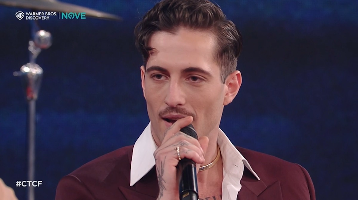 Damiano David a “Che Tempo che Fa”: “Quella con i Maneskin non è una pausa, diciamo che è un erasmus” – Video