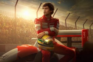 Senna: rilasciato il trailer della nuova miniserie Netflix dedicata all'iconico pilota