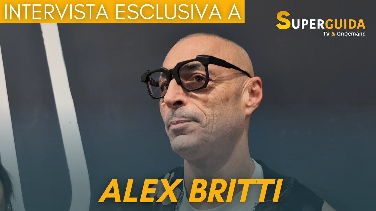 “Ora o mai più”, intervista esclusiva ad Alex Britti: “Mi stimola fare il coach a degli artisti già conosciuti. Ad Amici quando prendi un ragazzo sotto la tua ala ne diventi genitore, qui un amico”