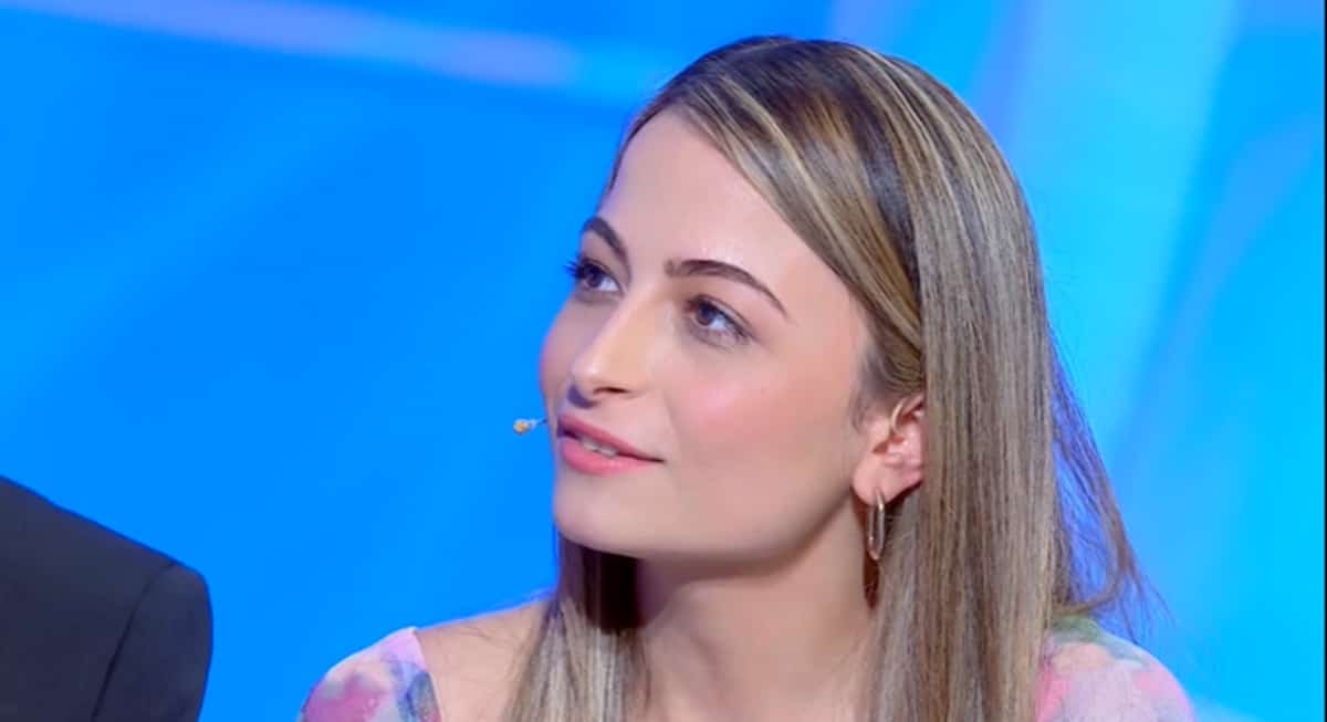 C’è Posta per te 2025: Lina perdona Alessandro dopo bugie e tradimenti? | Video Witty Tv